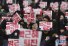 박근혜 한국 대통령 퇴진을 요구하는 시위 계속 진행돼